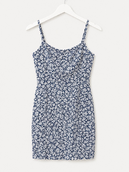 Old Navy Dresses & Skirts - Old Navy Black and White Floral Fit-and-Flare Sundress